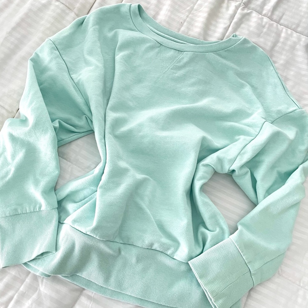 Mint green sweatshirt